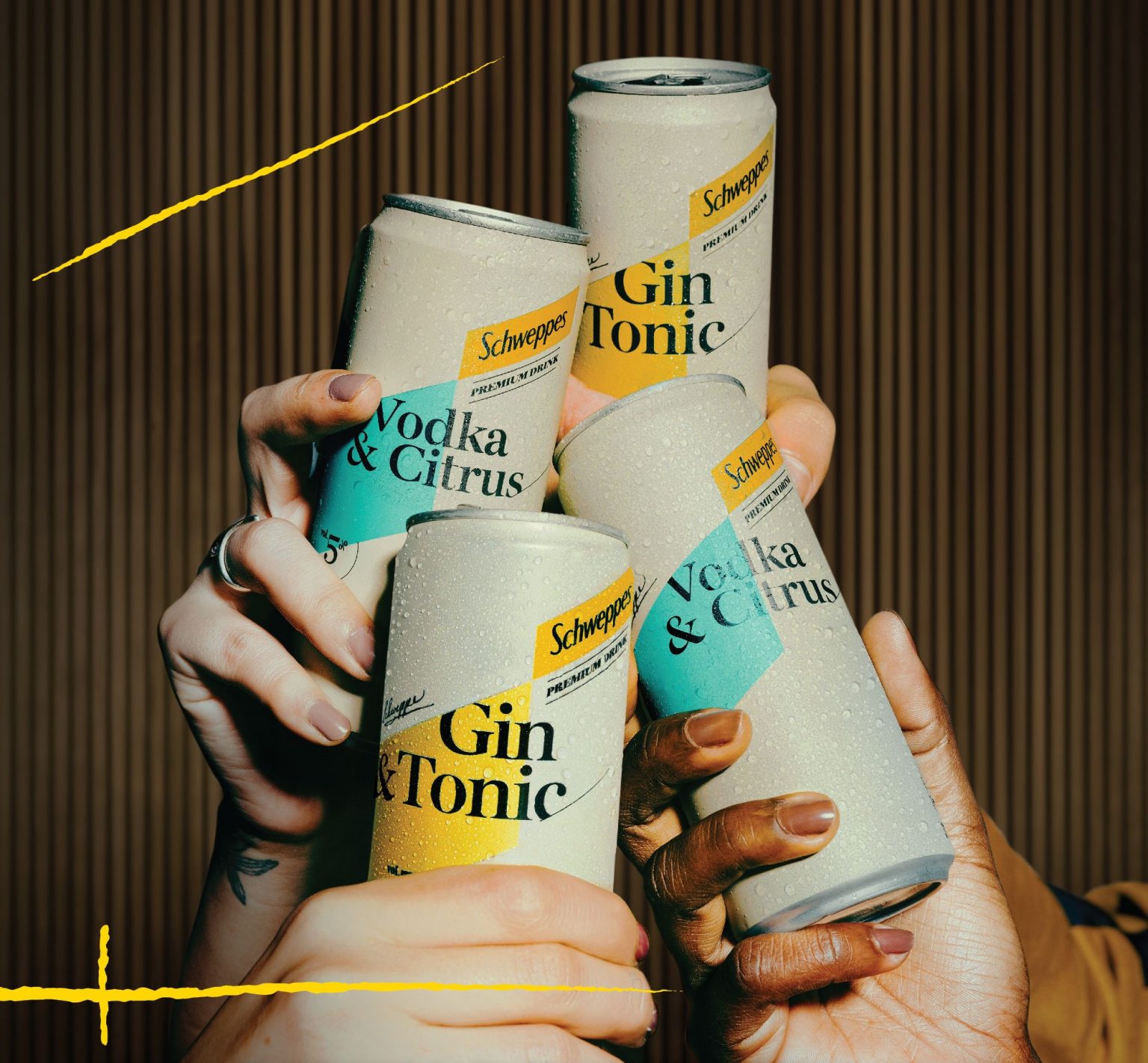 Schweppes Premium Drinks Gin and Tonic y Vodka & Citrus Rincon Bon Vivant